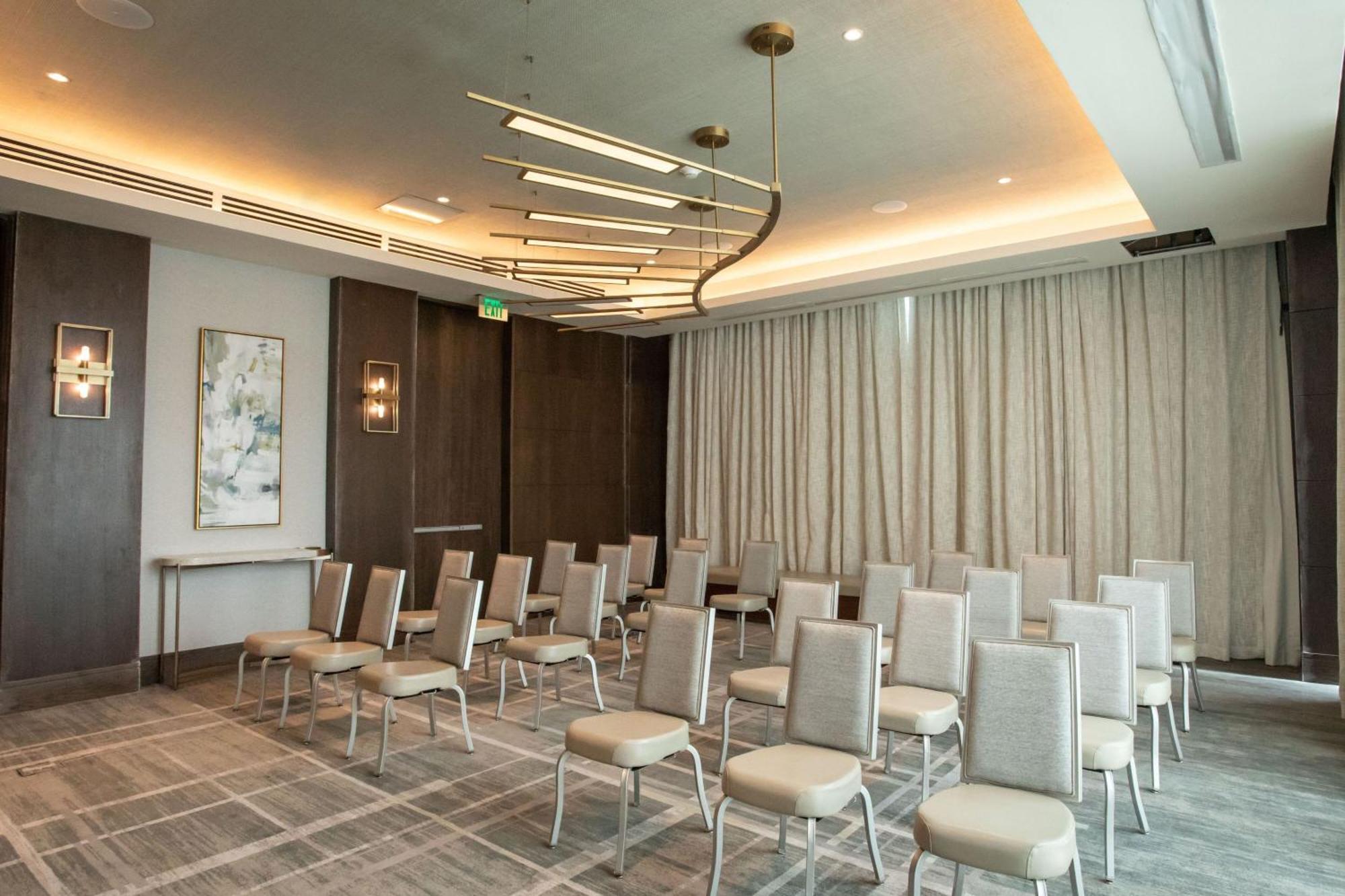 Courtyard By Marriott Santo Domingo Piantini Hotel Ngoại thất bức ảnh