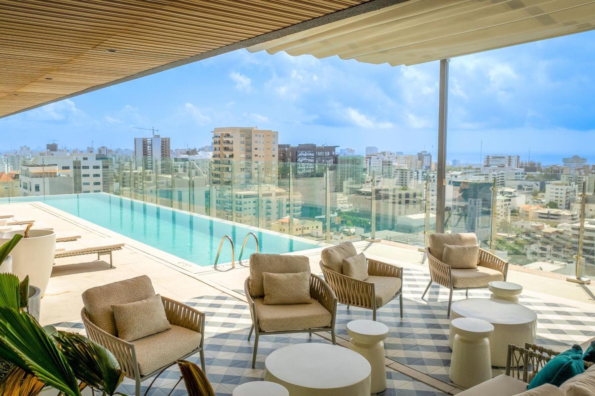Courtyard By Marriott Santo Domingo Piantini Hotel Ngoại thất bức ảnh