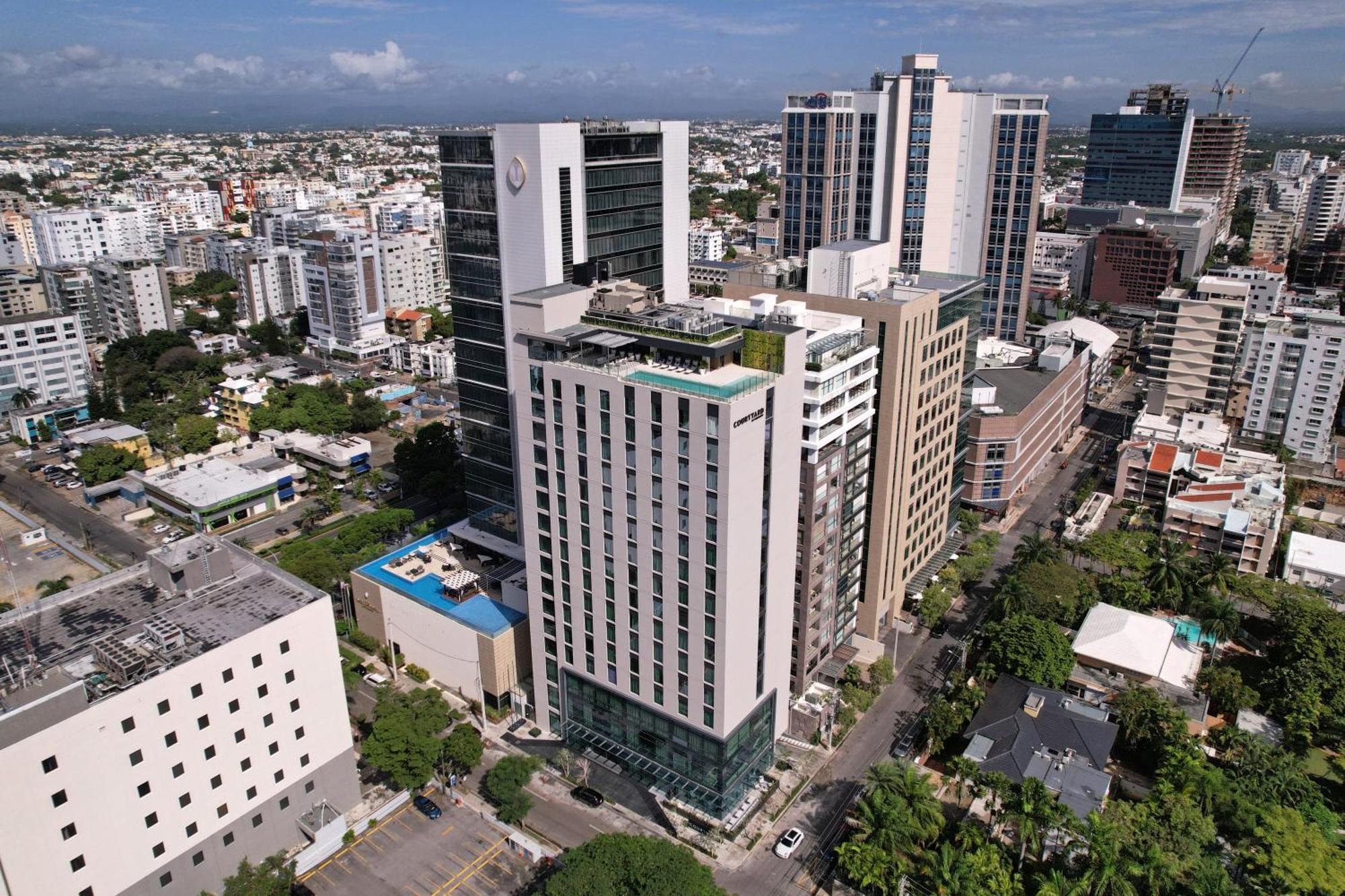 Courtyard By Marriott Santo Domingo Piantini Hotel Ngoại thất bức ảnh